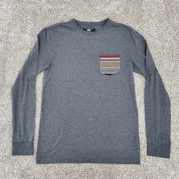 Beautiful Giant Mens Gray Long Sleeve Shirt w/ Multicolor Pocket Size Small - Picture 1 of 6